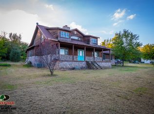 7640 SW 10th St, Columbus, KS 66725