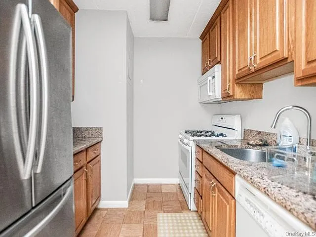 1085 Warburton Ave #114 — Photo 4