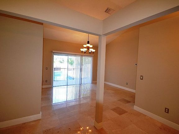 3rd image of 7641 Telford Ct