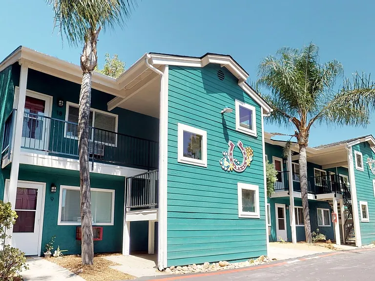 1133 Old Stage Rd — Photo 3