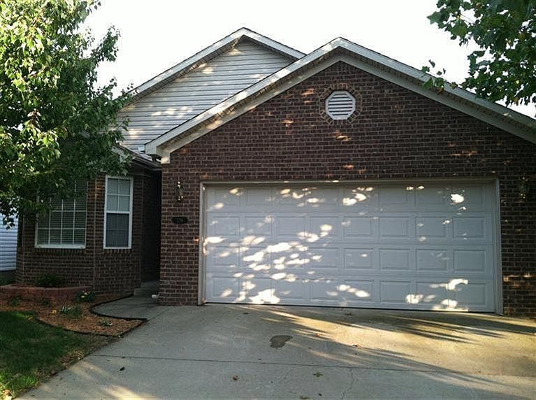 1st image of 136 Leatherwood Ln