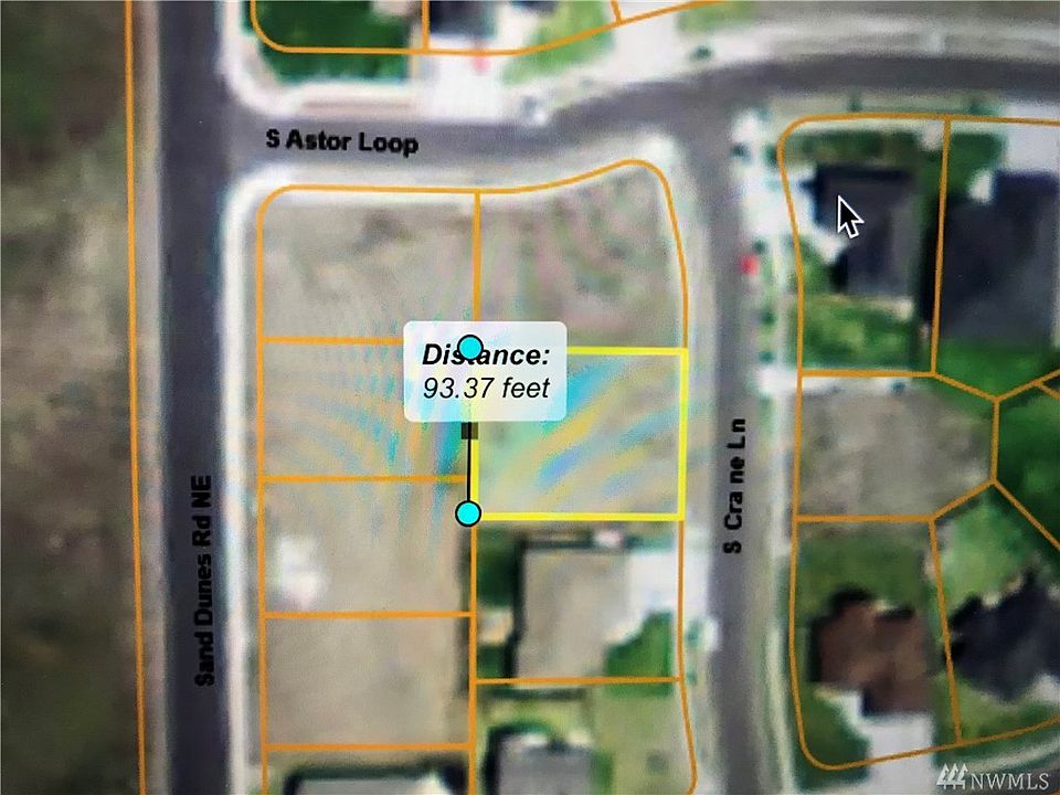 2nd image of 504 S Crane Ln
