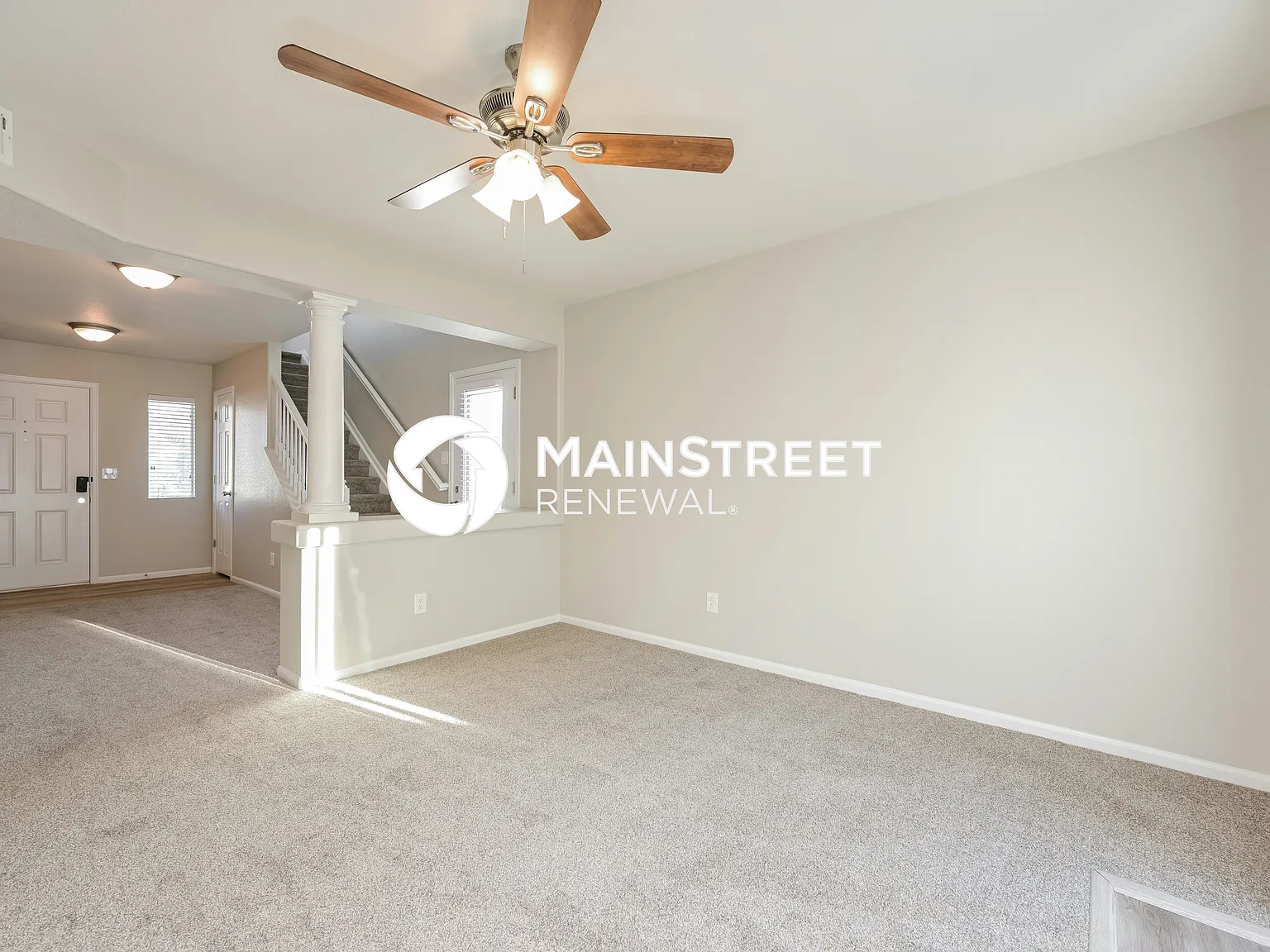 18642 E 46th Place — Photo 2