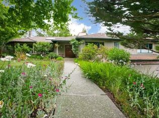 8 Sunset Dr, Kensington, CA 94707