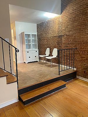 3rd image of 124 W 71st St #1