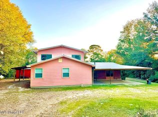 1066 Benton Ln, McComb, MS 39648