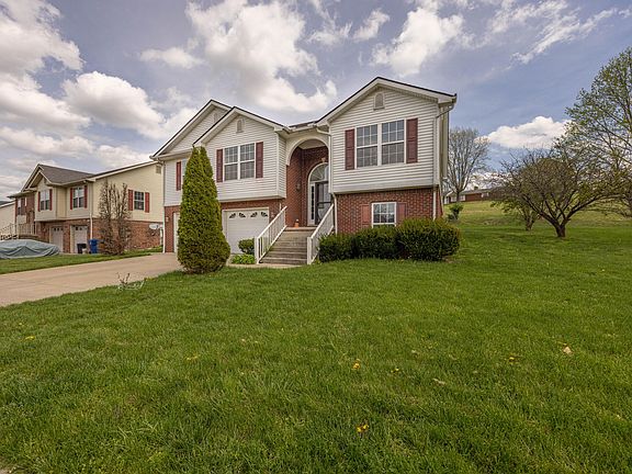 3rd image of 106 Lee Paige Ct