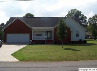 906 Byron Rd, Scottsboro, AL 35769