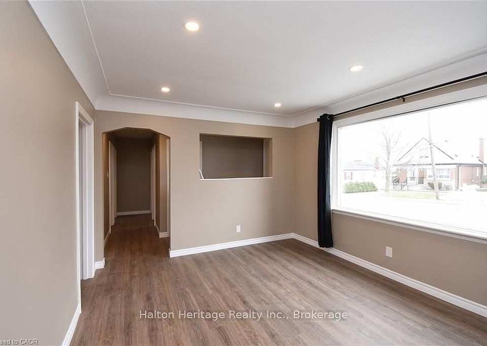 1st image of 342 Rosedale Ave #1