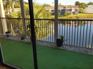 6575 W Oakland Park Blvd APT 308, Fort Lauderdale, FL 33313