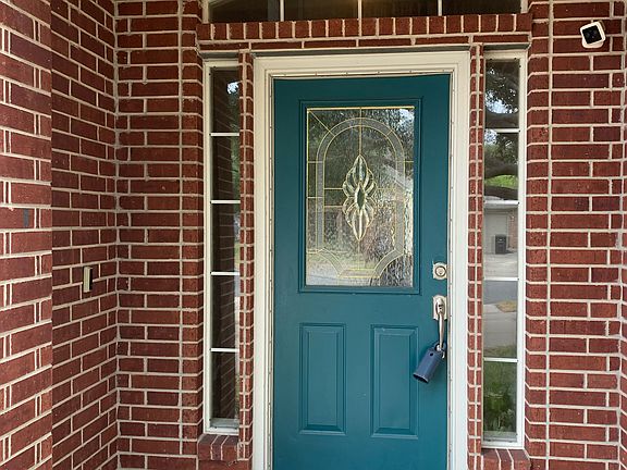 2nd image of 6709 Pembrock Dr