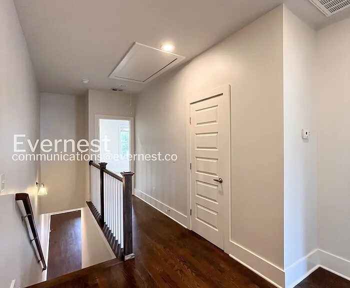 1003B Spain Ave — Photo 6