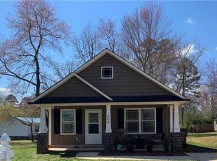 200 Sunshine Ln, Salisbury, NC 28146