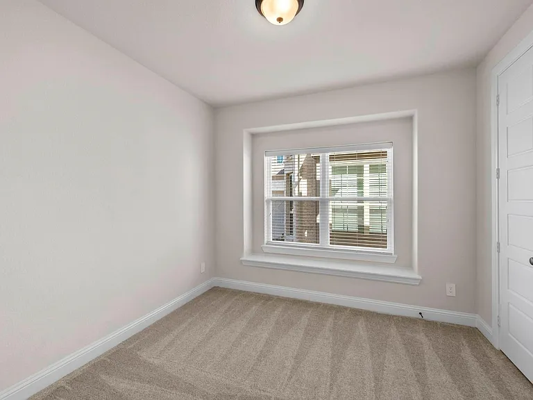 15628 Yarberry Dr — Photo 6