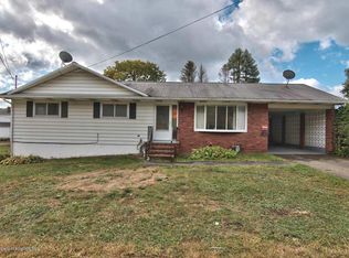 118 High St, Jessup, PA 18434