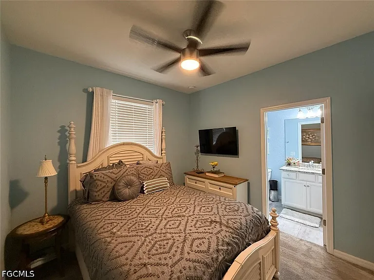 12963 Pemberton Way — Photo 31