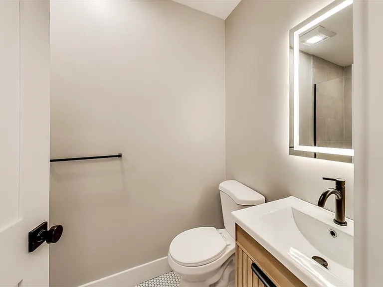 37 Delle Ave #4 — Photo 5