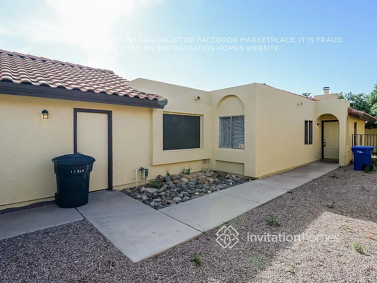 2119 E Forge Ave — Photo 2