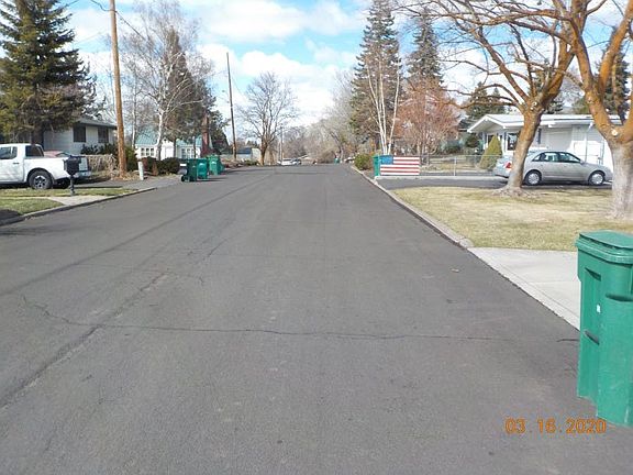 4th image of 1417 Siskiyou St