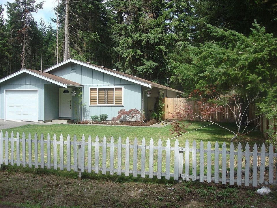 2nd image of 625 SW Shannon Dr