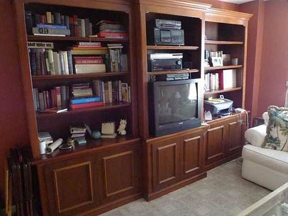Den-Stud--Office