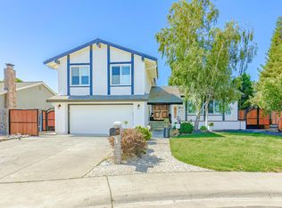 851 Columbia Dr, Woodland, CA 95695