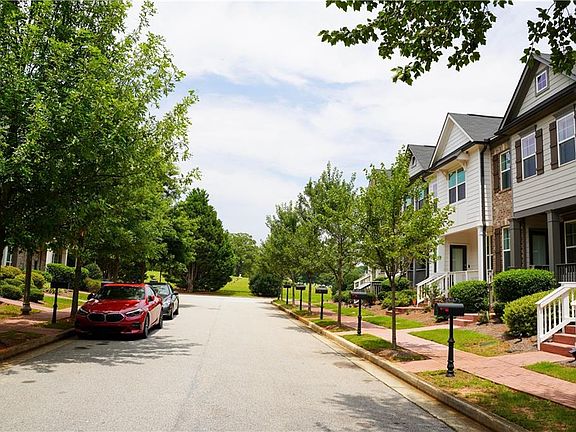 3rd image of 3622 Princeton Ave