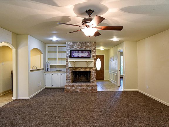5th image of 12827 Raven South Dr