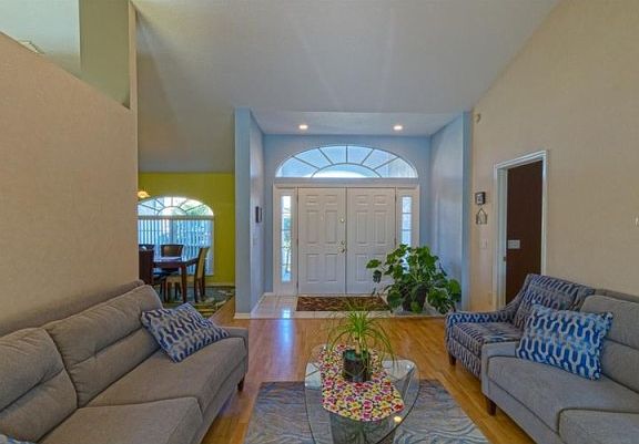 5th image of 5774 Lake Victoria Dr