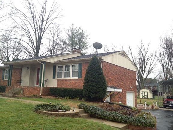 2nd image of 2230 Pin Oak Dr