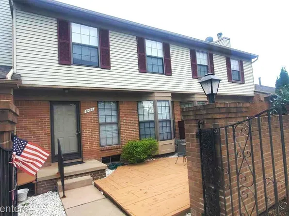 31008 Country Blf, Farmington, MI 48331
