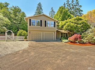 17526 76th Ave W, Edmonds, WA 98026