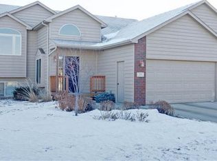 7804 S Hughes Ave, Sioux Falls, SD 57108