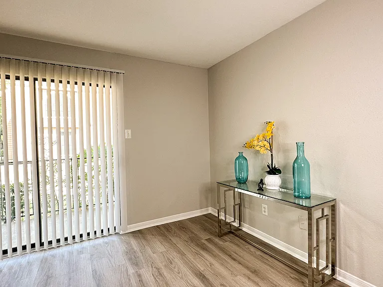 The Park @ Live Oak Apartments — Photo 95