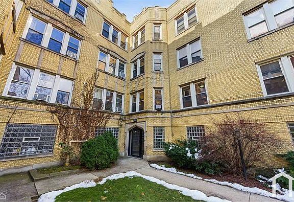4th image of 8214 S Drexel Ave APT 1E