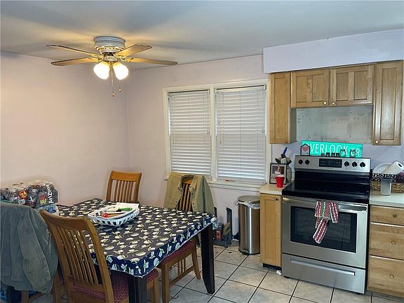 5th image of 7671 Fairlane Dr