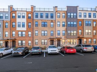 820 Wesley Ln #B, Charlottesville, VA 22911