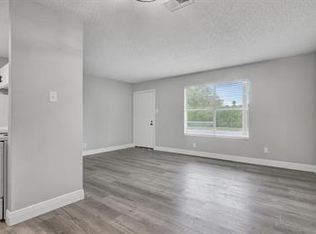 1855 North St #2, Beaumont, TX 77701