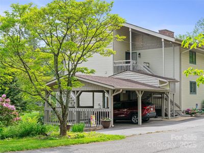 301 Fairway Ln, Spruce Pine, NC, 28777