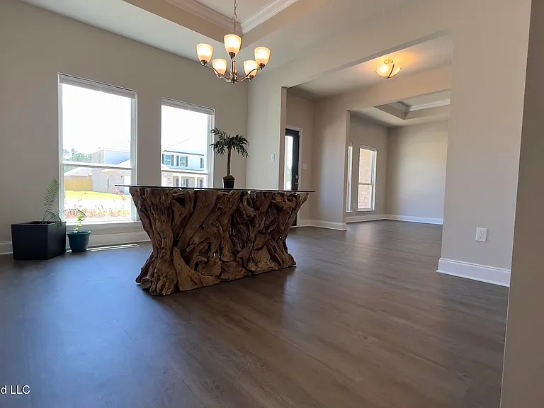 12209 Savannah Cir — Photo 12