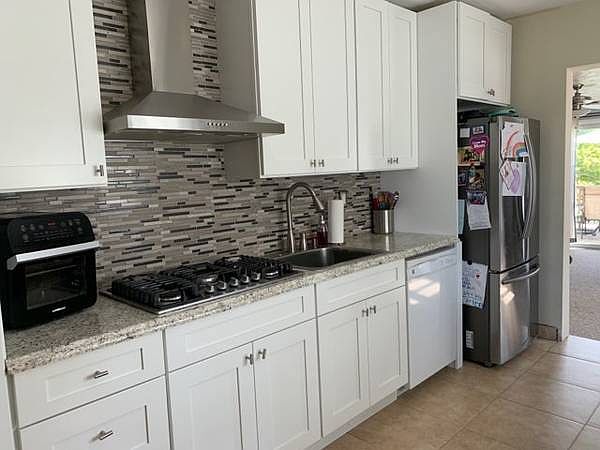 1st image of 18 N Evarts Ave Floor 1