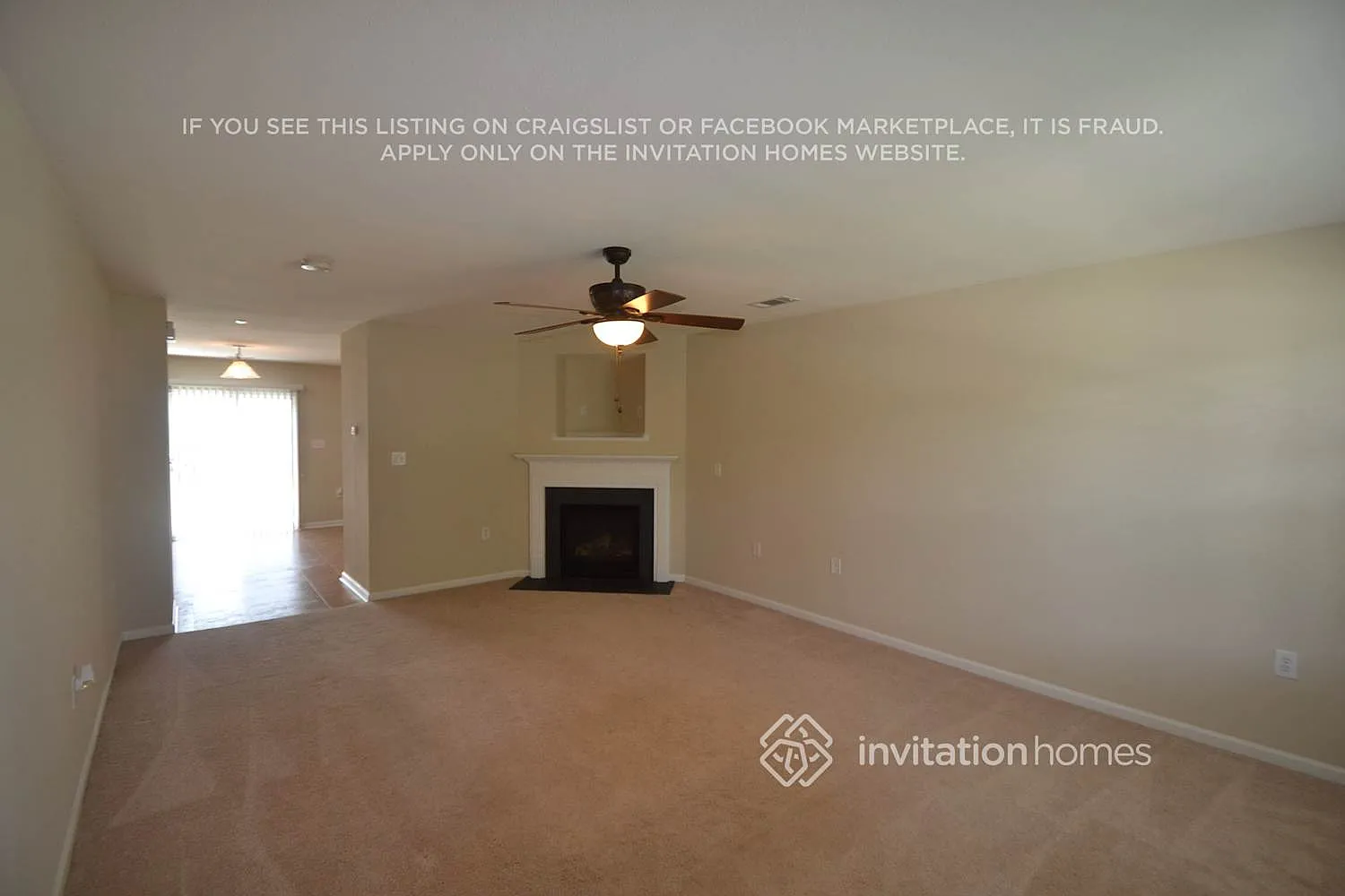 3923 Damask Dr Charlotte, NC 28206 — Photo 2