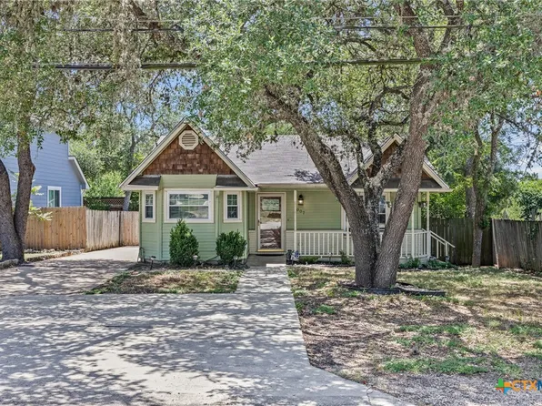 1007 N Bishop St, San Marcos, TX 78666