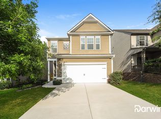 94 Harrison Dr, Newnan, GA 30263