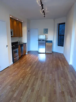 Rented by City & Suburban | media 24