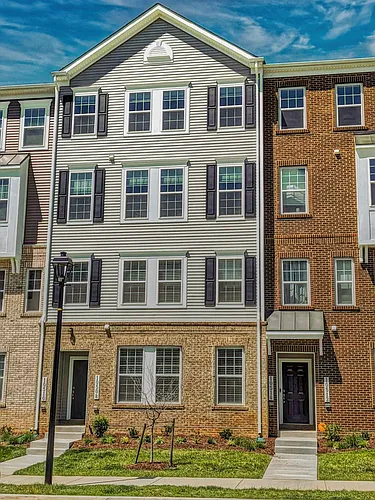 10510 Neil Armstrong Way Photo 1
