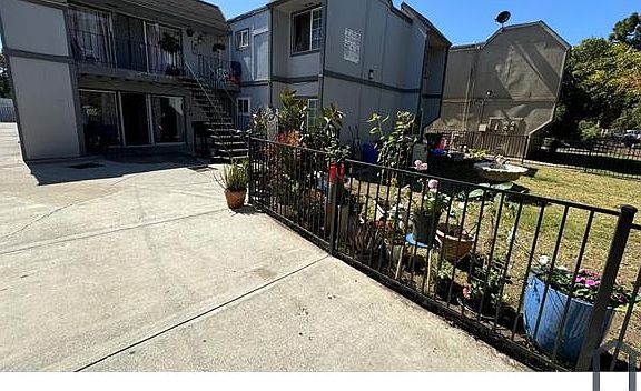 5th image of 1430 Tami Lee Dr APT 2