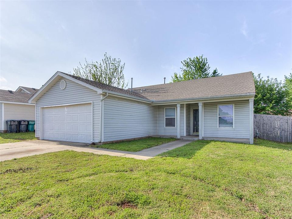 1st image of 10448 Bradford Way