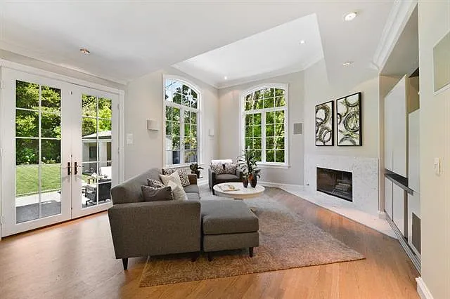 333 Santa Rita Ave — Photo 8
