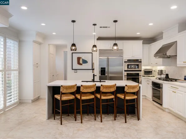 2208 Genoa St, Danville, CA 94506